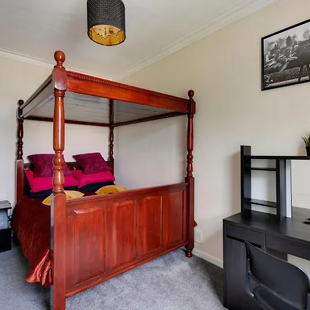 Stylish Clifton Penthouse, Permit Parking X1, Nr Centre, Garden 公寓