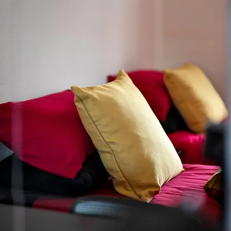 Stylish Clifton Penthouse, Permit Parking X1, Nr Centre, Garden *