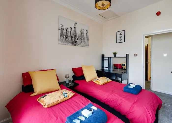 Stylish Clifton Penthouse, Permit Parking X1, Nr Centre, Garden Апартаменты Бристоль