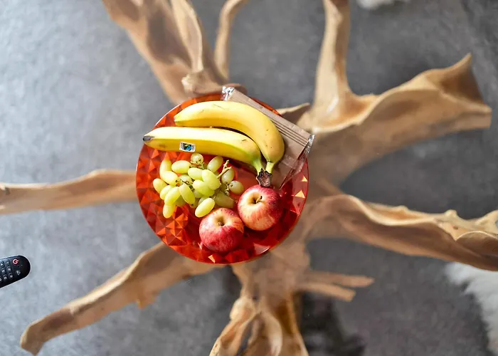 Stylish Clifton Penthouse, Permit Parking X1, Nr Centre, Garden