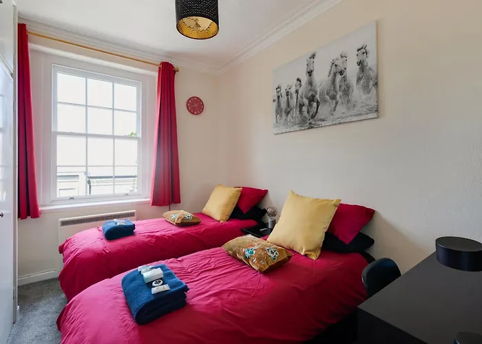 Stylish Clifton Penthouse, Permit Parking X1, Nr Centre, Garden Апартаменты Бристоль