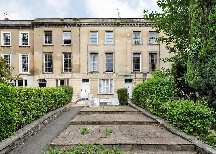 Stylish Clifton Penthouse, Permit Parking X1, Nr Centre, Garden Apartmán